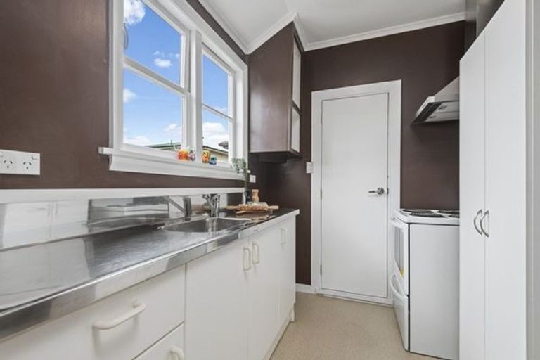 Photo of property in 351a Tremaine Avenue, Takaro, Palmerston North, 4412