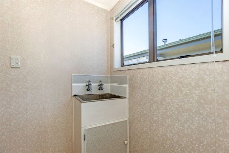 Photo of property in 319 Stout Street, Riverdale, Gisborne, 4010