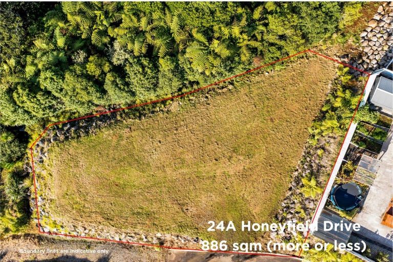 Photo of property in 26b Honeyfield Drive, Whalers Gate, New Plymouth, 4310