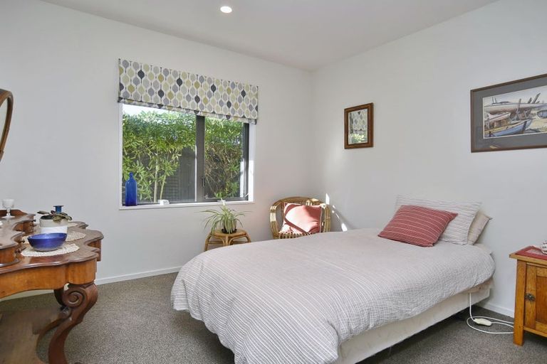 Photo of property in 90 Aston Drive, Waimairi Beach, Christchurch, 8083