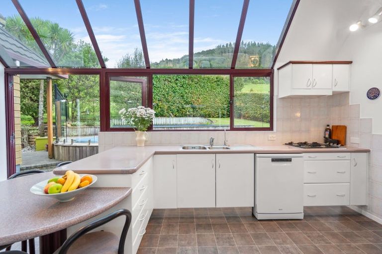 Photo of property in 168 Dip Road, Te Kamo, Whangarei, 0176