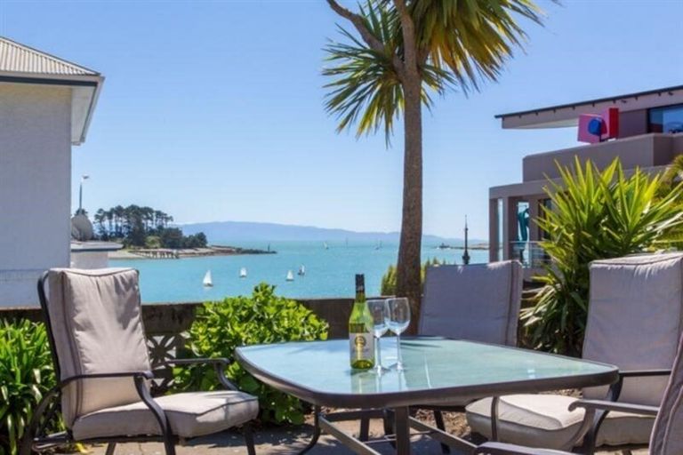 Photo of property in 411a Wakefield Quay, Stepneyville, Nelson, 7010