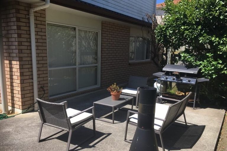 Photo of property in 11 Orbit Place, Flat Bush, Auckland, 2019