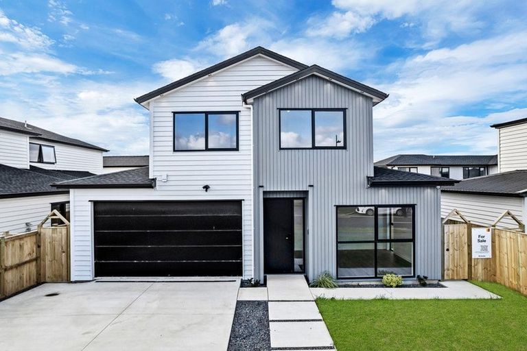 Photo of property in 16 Gertrude Cole Road, Clarks Beach, 2122