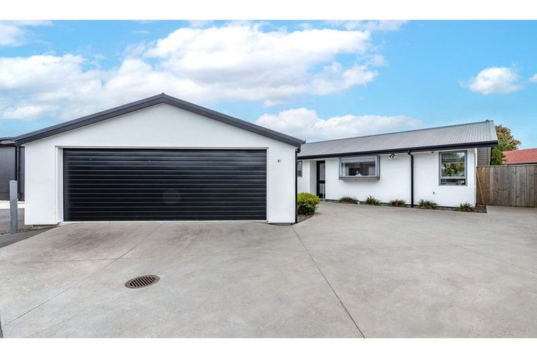 Photo of property in 38 Reginald Street, Burwood, Christchurch, 8083