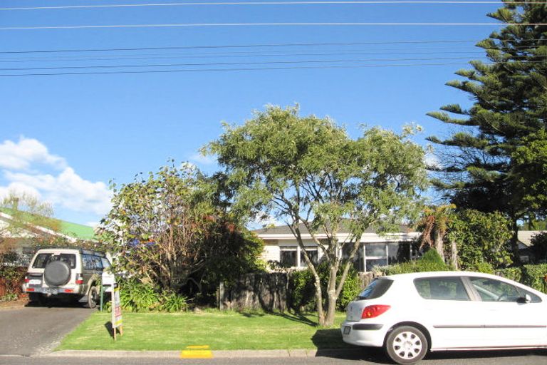 Photo of property in 35 Waitohu Valley Road, Otaki, 5512