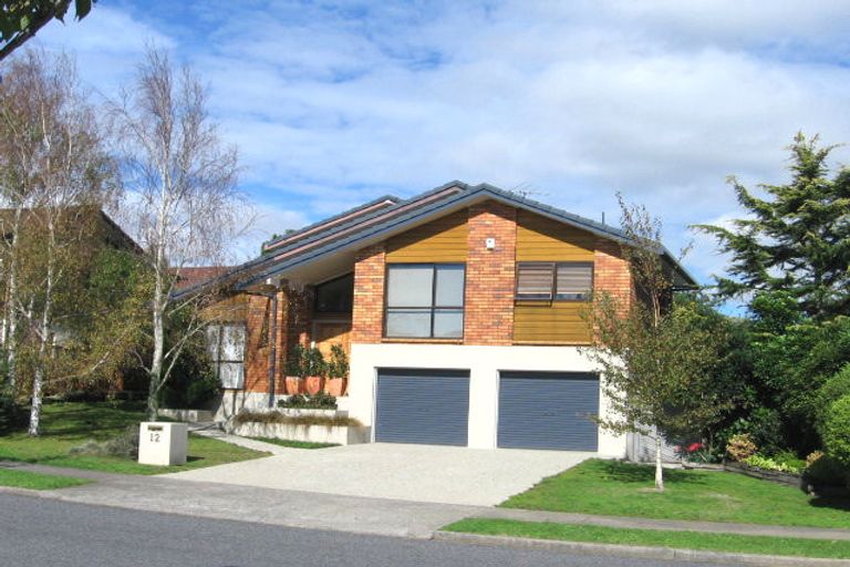 Photo of property in 12 Loloma Drive, Half Moon Bay, Auckland, 2012