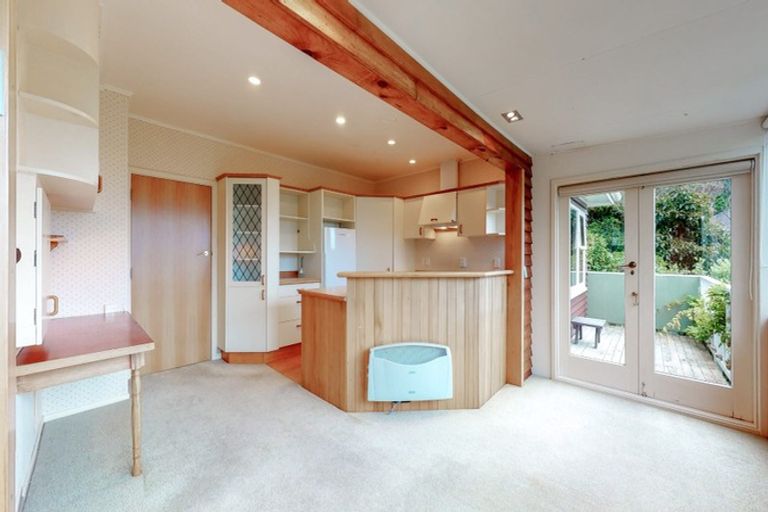 Photo of property in 451 Muritai Road, Eastbourne, Lower Hutt, 5013