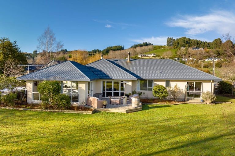Photo of property in 14 Wingatui Road, Mosgiel, 9024