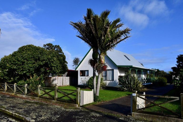 Photo of property in 27 Wharf Road, Karamea, 7893
