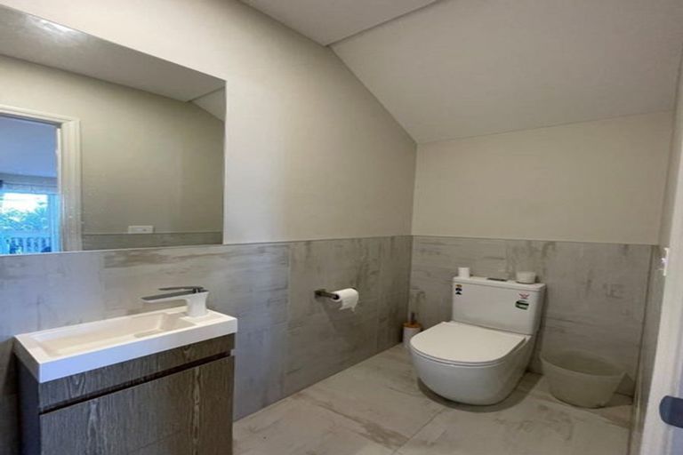 Photo of property in 5 Moko Lane, Greenhithe, Auckland, 0632