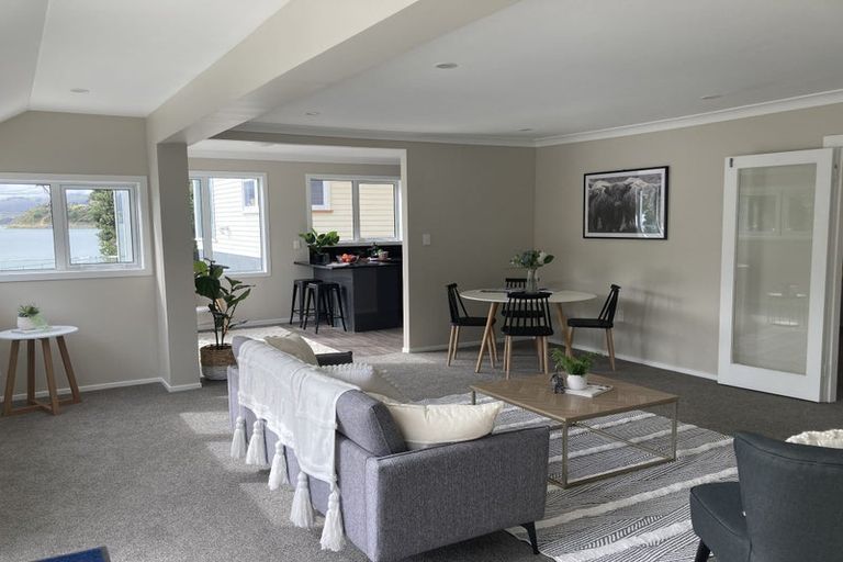 Photo of property in 156 Paremata Road, Paremata, Porirua, 5024