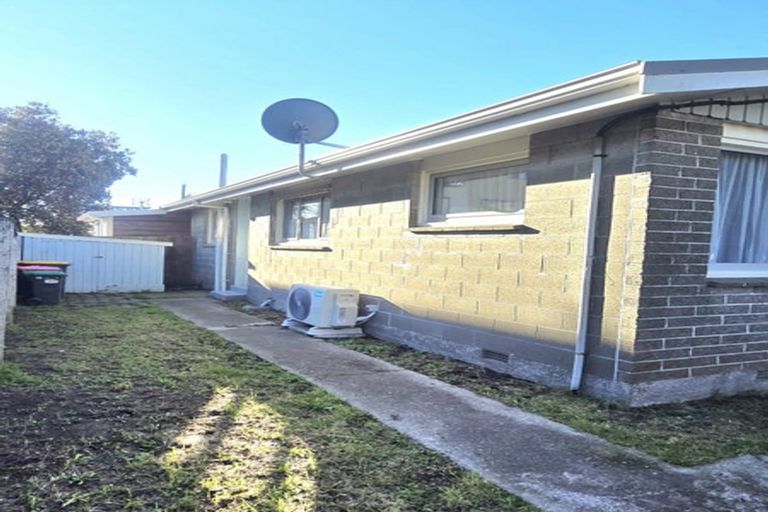 Photo of property in 2/37 Matipo Street, Riccarton, Christchurch, 8041