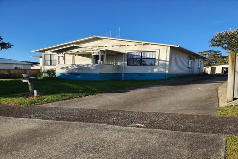 Photo of property in 6 Belvedere Street, Te Puke, 3119