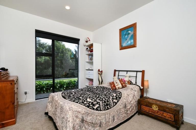 Photo of property in 911 Old North Road, Waimauku, 0882