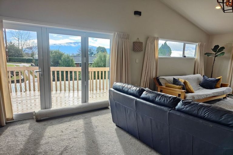 Photo of property in 440 Pukehangi Road, Pomare, Rotorua, 3015