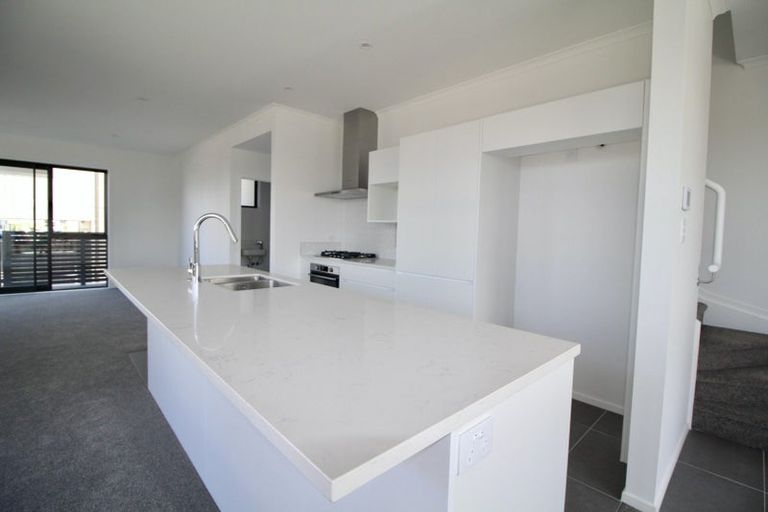 Photo of property in 64 Nugget Avenue, Hobsonville, Auckland, 0616