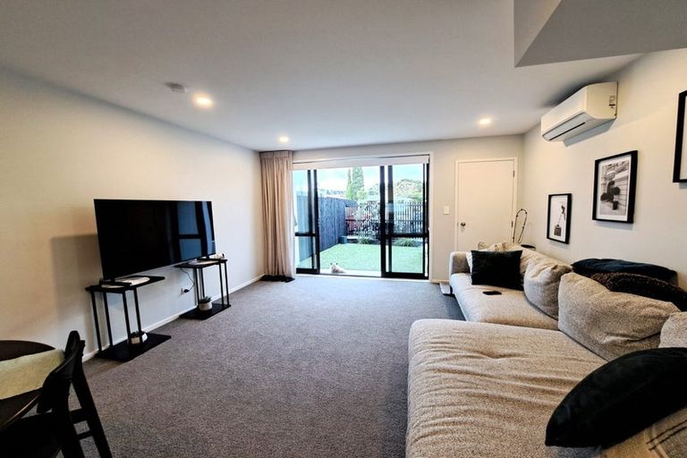 Photo of property in 20b Flaxdale Street, Birkdale, Auckland, 0626