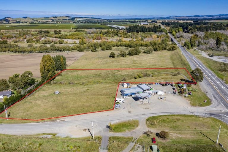 Photo of property in 12 Mount Cass Road, Waipara, 7483