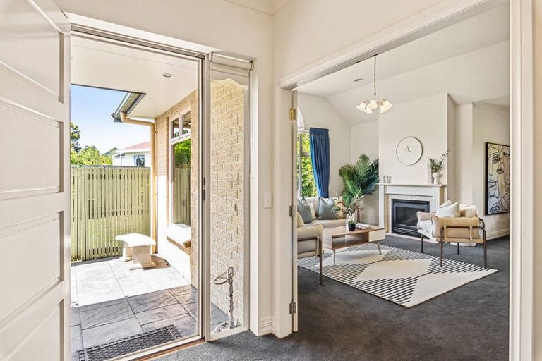 Photo of property in 2b Maple Lane, Waikanae, 5036