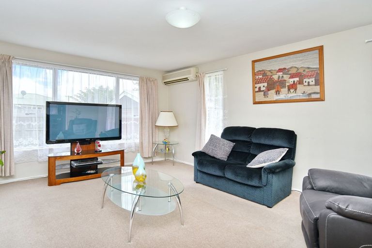 Photo of property in 60 Clydesdale Street, Woolston, Christchurch, 8062