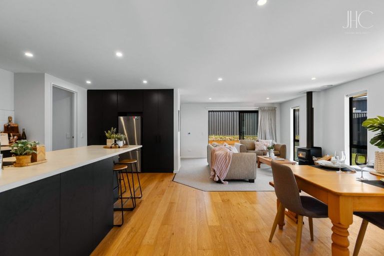 Photo of property in 6 Searle Drive, Cromwell, 9310