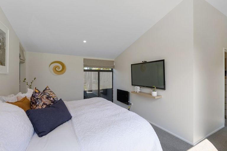 Photo of property in 98 Osborne Street, Waltham, Christchurch, 8011