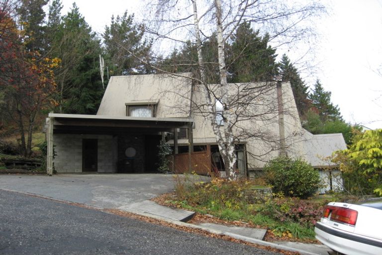 Photo of property in 23 Malaghan Street, Queenstown, 9300
