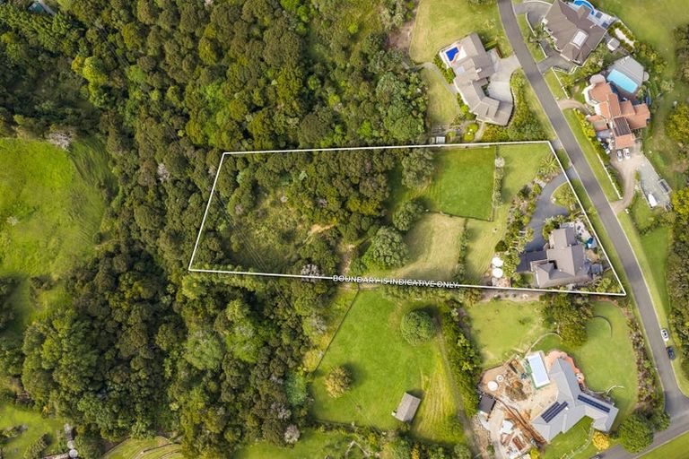 Photo of property in 5 Kotare Place, Sandspit, Warkworth, 0982