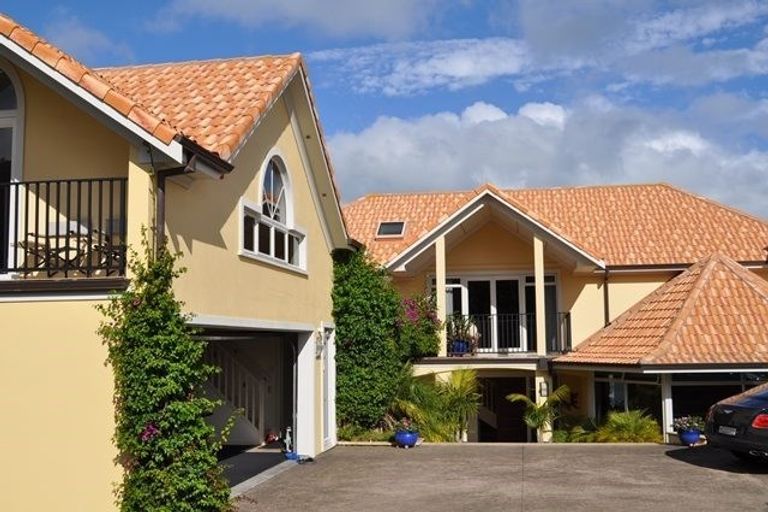 Photo of property in 78 Beauvoir Avenue, Matakatia, Whangaparaoa, 0930