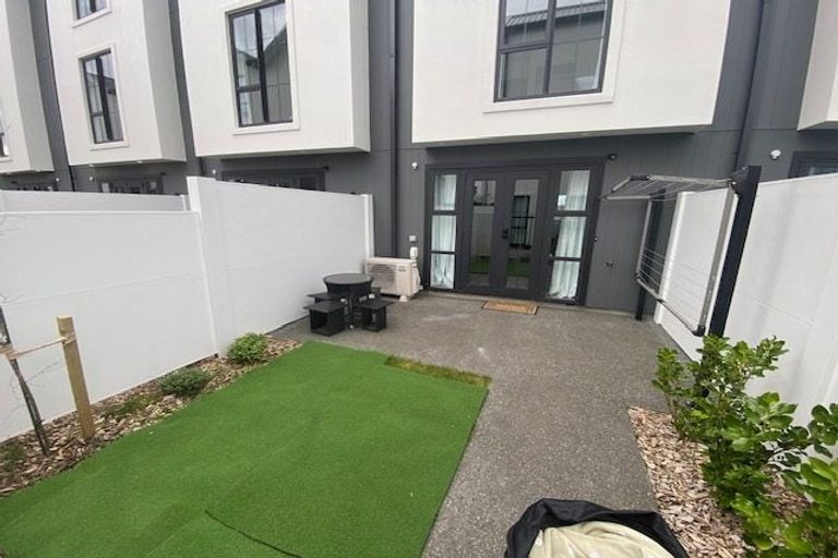 Photo of property in 7/106 Peterborough Street, Christchurch Central, Christchurch, 8013