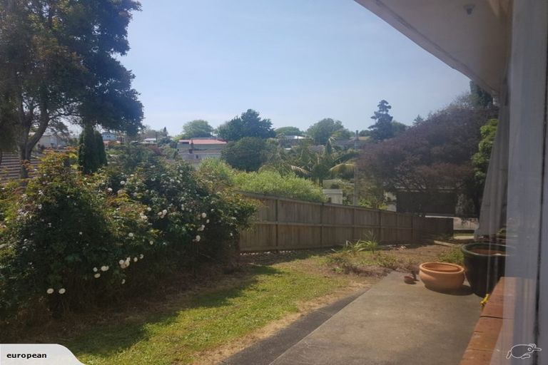 Photo of property in 1/12 Willoughby Avenue, Howick, Auckland, 2014