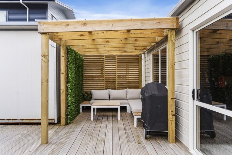 Photo of property in 1 Crown Reef, Pauanui, Hikuai, 3579