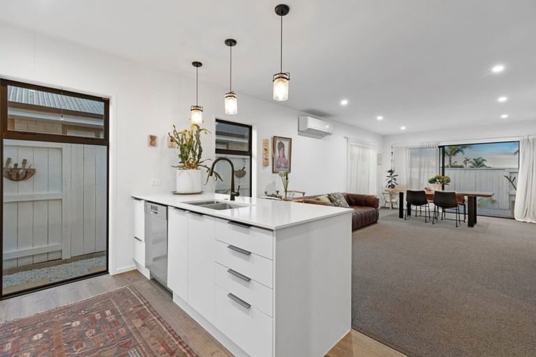 Photo of property in 12 Mida Close, Papamoa Beach, Papamoa, 3118