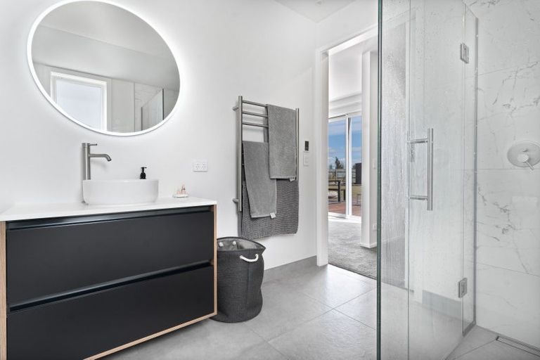 Photo of property in 10 Wycliffe Place, Solway, Masterton, 5810