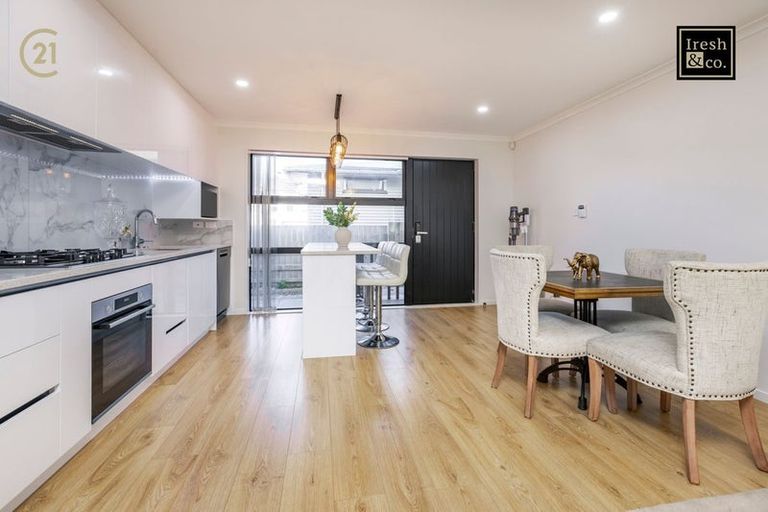 Photo of property in 24b Laureston Avenue, Papatoetoe, Auckland, 2025