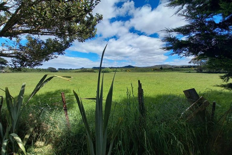 Photo of property in 17 Settlement Road, Papatotara, Tuatapere, 9691