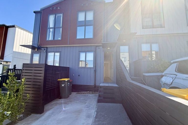 Photo of property in 33 Canna Street, Totara Park, Auckland, 2019