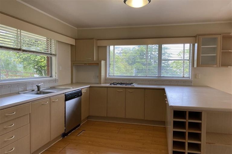 Photo of property in 80 Point View Drive, East Tamaki Heights, Auckland, 2016