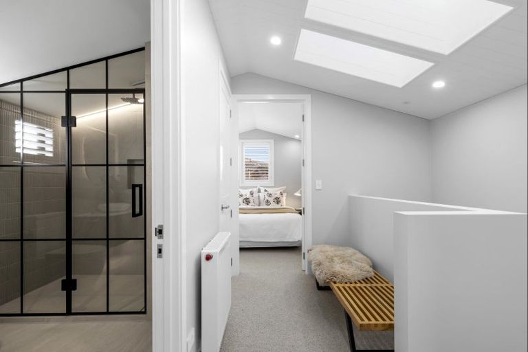 Photo of property in 9b Caernarvon Street, Arrowtown, 9302