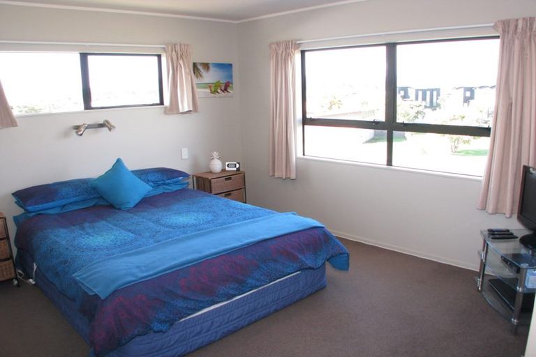 Photo of property in 103 The Fairway, Matarangi, Whitianga, 3592