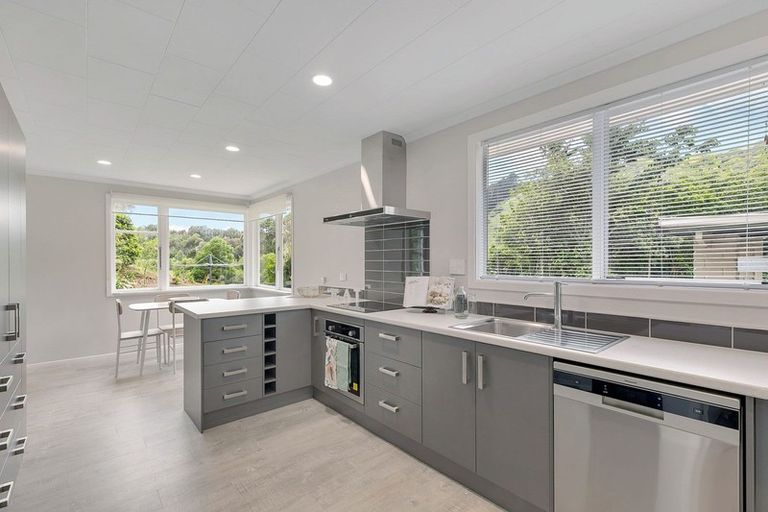 Photo of property in 45 Rongomau Lane, Raumati South, Paraparaumu, 5032