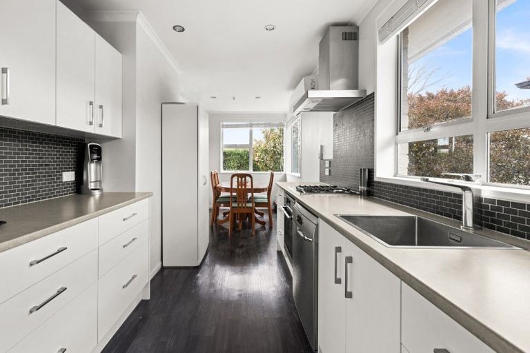 Photo of property in 7 Bale Place, Havelock North, 4130