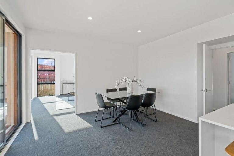 Photo of property in 4 Barnfields Close, Halswell, Christchurch, 8025