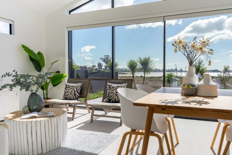 Photo of property in 41 Hinaki Street, Poike, Tauranga, 3112