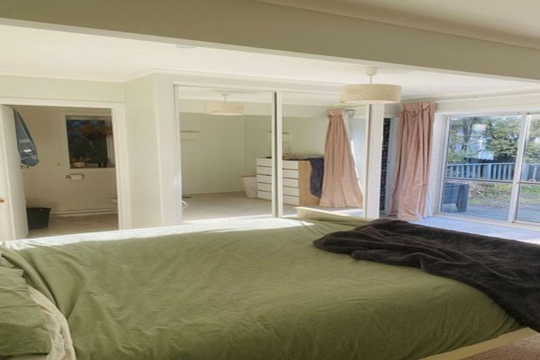 Photo of property in 72 Verbena Road, Birkdale, Auckland, 0626