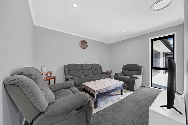 Photo of property in 41b Leathem Crescent, Pokeno, 2402