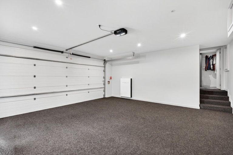 Photo of property in 15a Tainui Drive, Havelock North, 4130