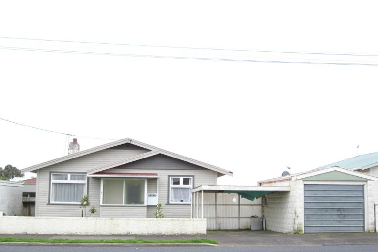 Photo of property in 3 Princes Street, Fitzroy, New Plymouth, 4312