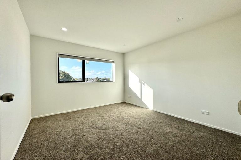 Photo of property in 7b Astor Place, Manurewa, Auckland, 2102